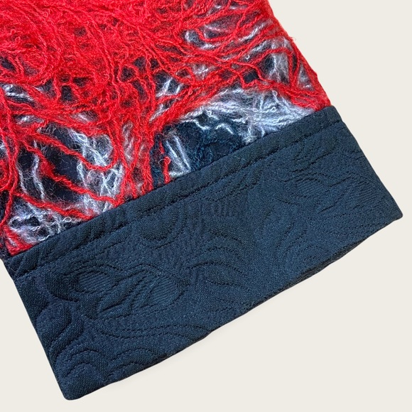 Vintage Ladies’ Wool Designer Red/Black “Spun Yarn” Short Sleeve Midi Dress 0/2 - Picture 7 of 16